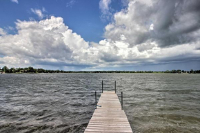 Lovely Lakefront Hideaway - Bring Your Boat!